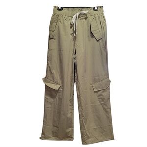 Women's Nylon Olive Green Cargo Jogger Style Athletic Pants - NIP
